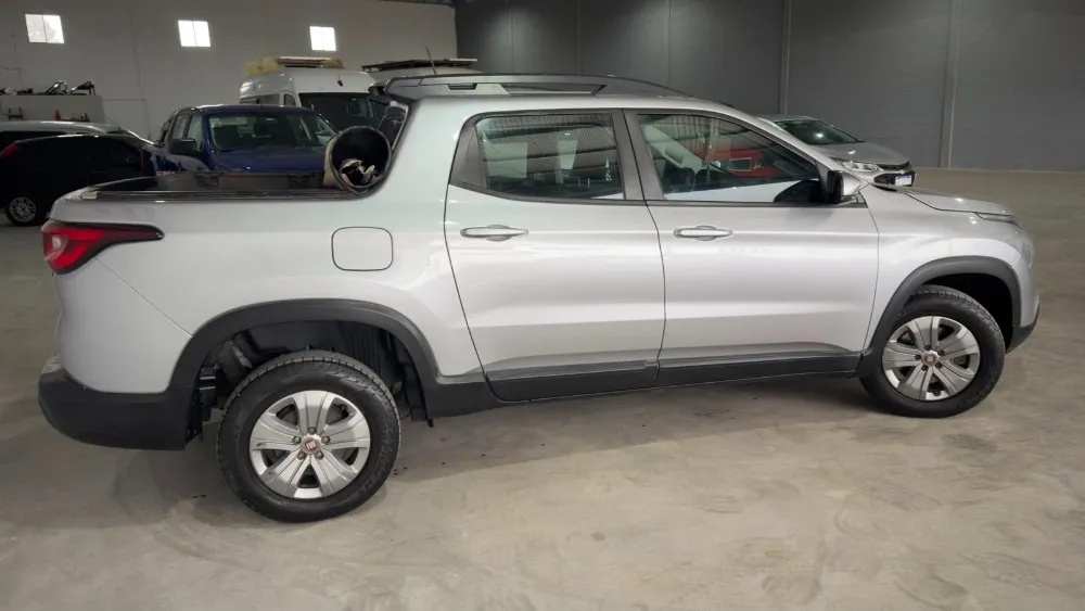 Fiat TORO FREEDOM 4X2 1.8 — foto 7