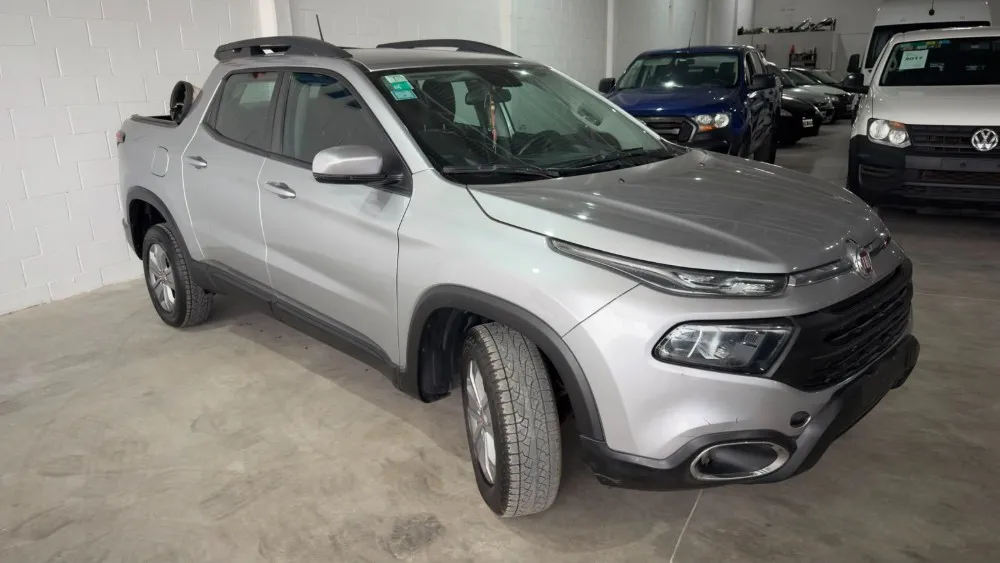 Fiat TORO FREEDOM 4X2 1.8 — foto 8