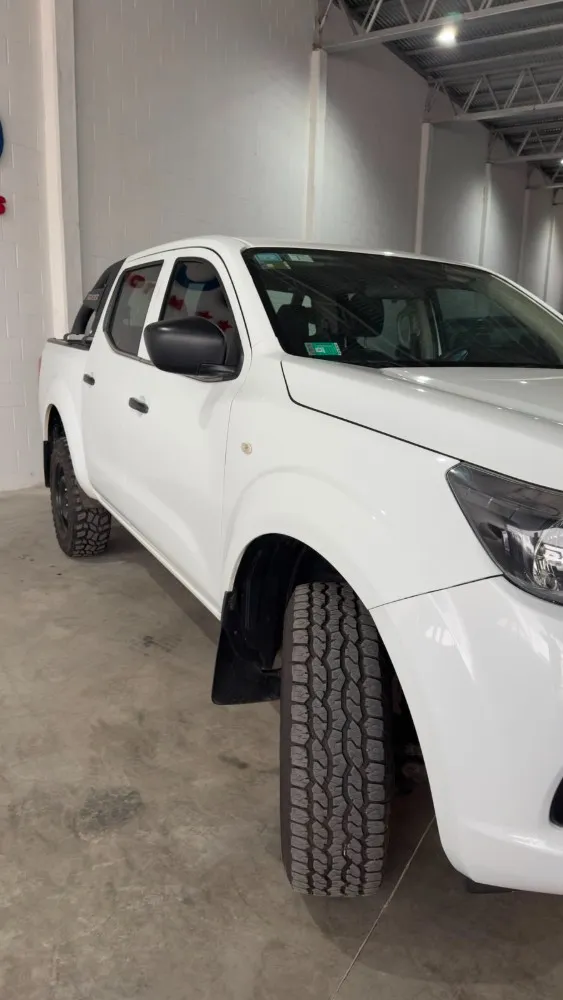 Nissan FRONTIER S 4X4  — foto 7