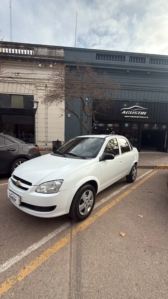 Chevrolet Corsa Classic — foto 2