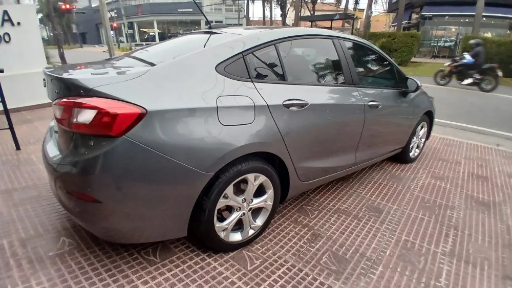 Chevrolet Cruze Lt  — foto 4