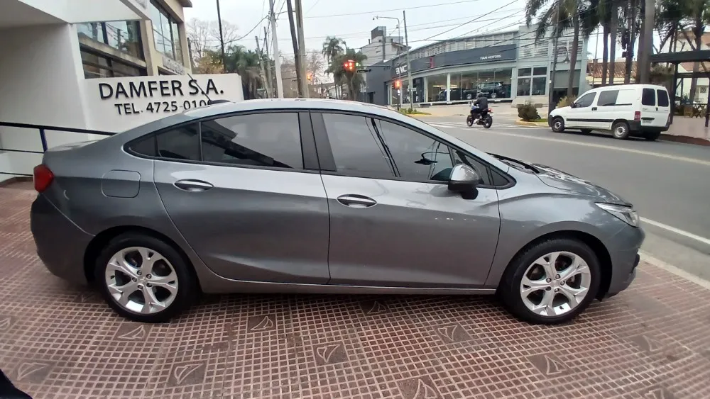 Chevrolet Cruze Lt  — foto 6
