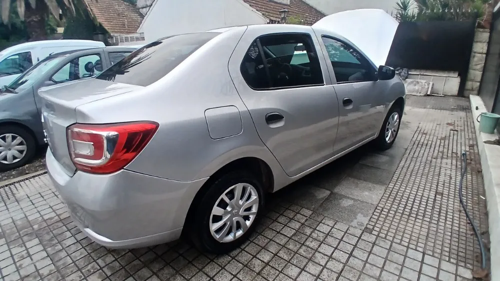 Renault Logan Life plus — foto 6