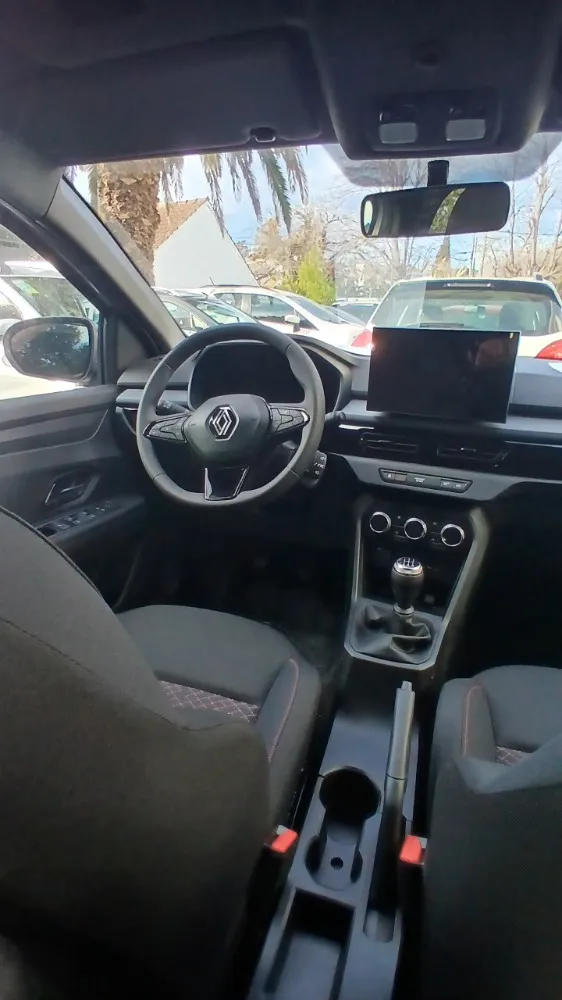 Renault Kardian Evolution  1.6 MT  — foto 2