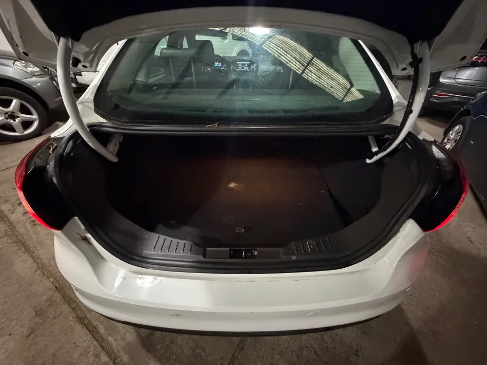 Ford Focus TITANIUM 2.0 AT — foto 12