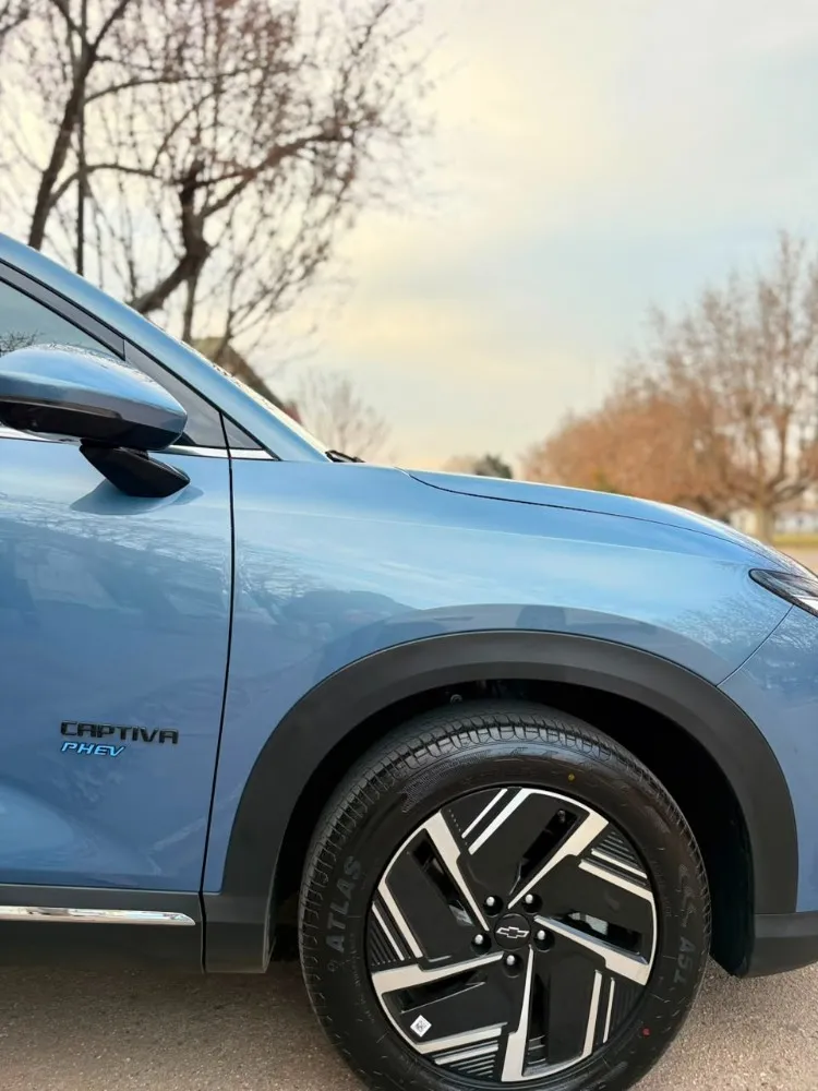 Chevrolet Captiva  PEHV OKM AT — foto 4