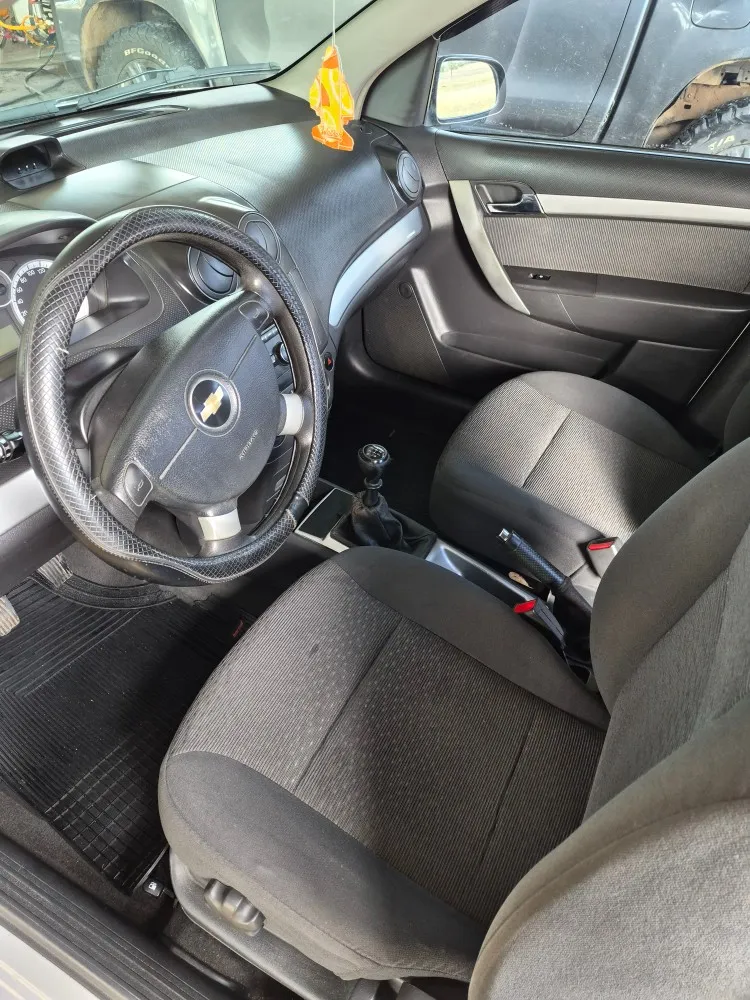 Chevrolet Aveo LT — foto 4