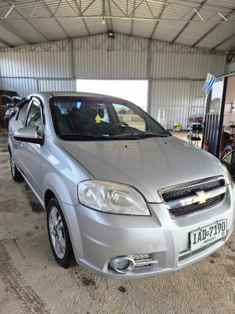 Chevrolet Aveo LT — foto 7