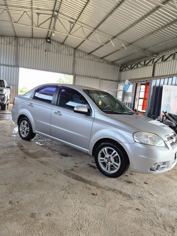 Chevrolet Aveo LT — foto 9