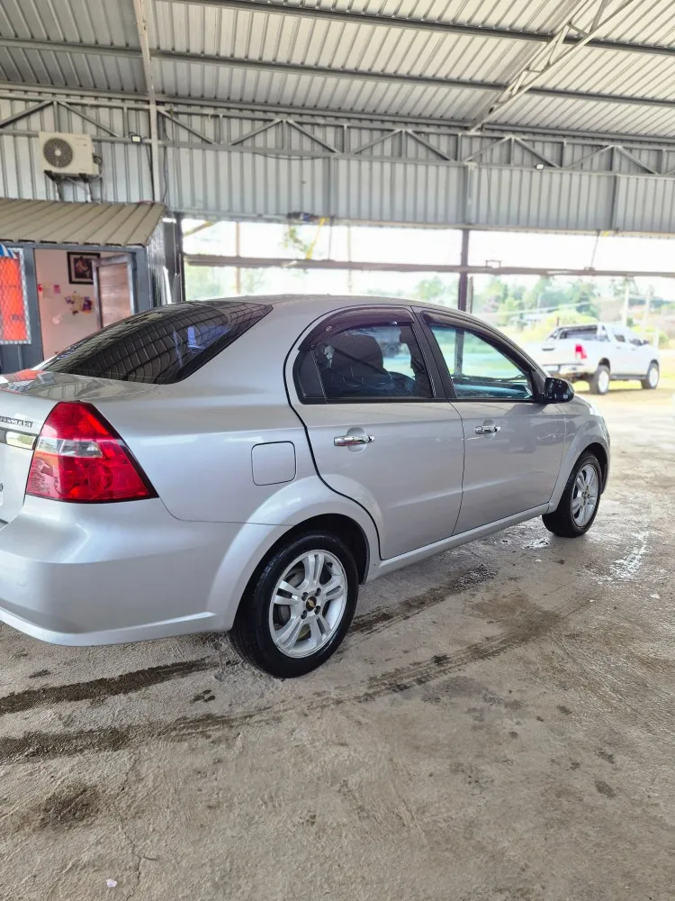 Chevrolet Aveo LT — foto 10