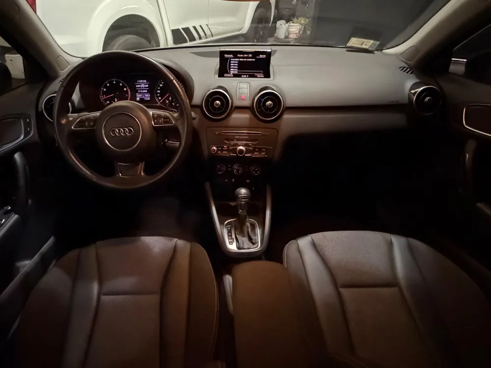Audi A1 1.4t Fsi Ambition S-tronic — foto 5