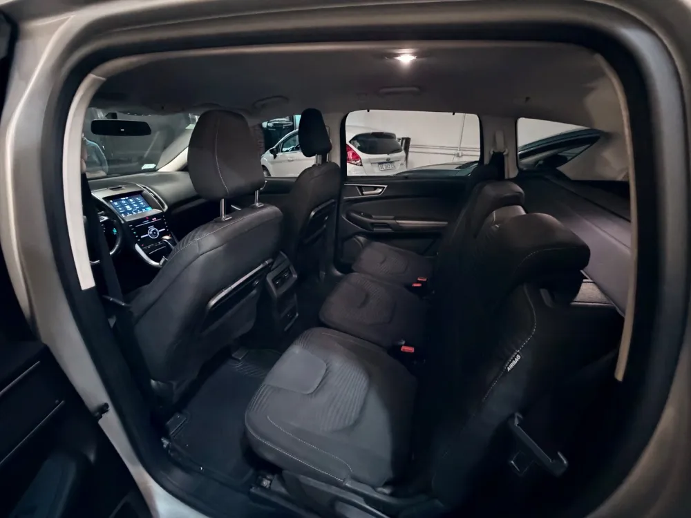 Ford S-Max 2.0 Trend — foto 7