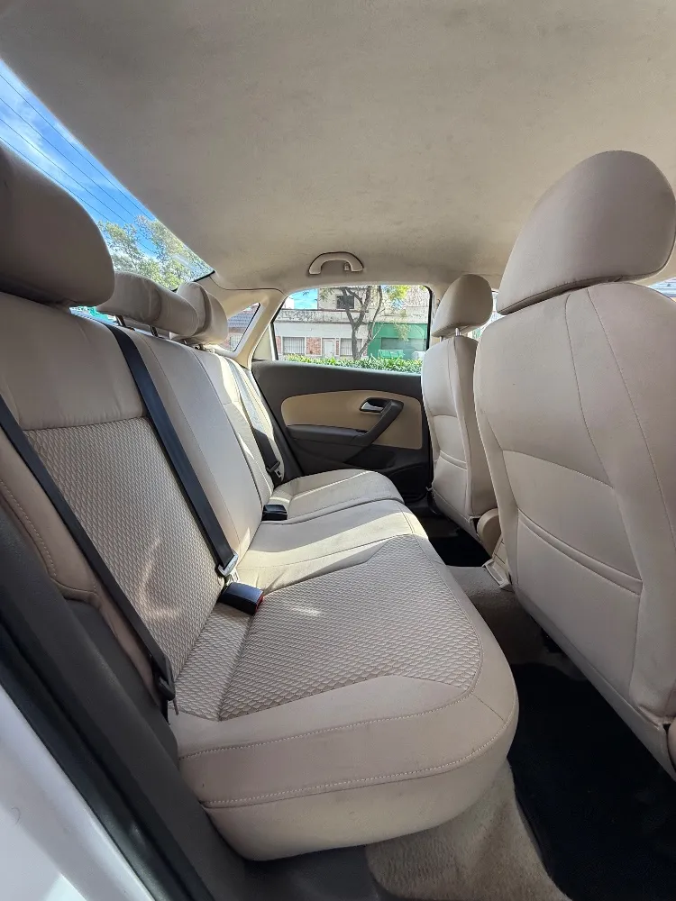 Volkswagen Polo Comfortline 1.6 16v — foto 11
