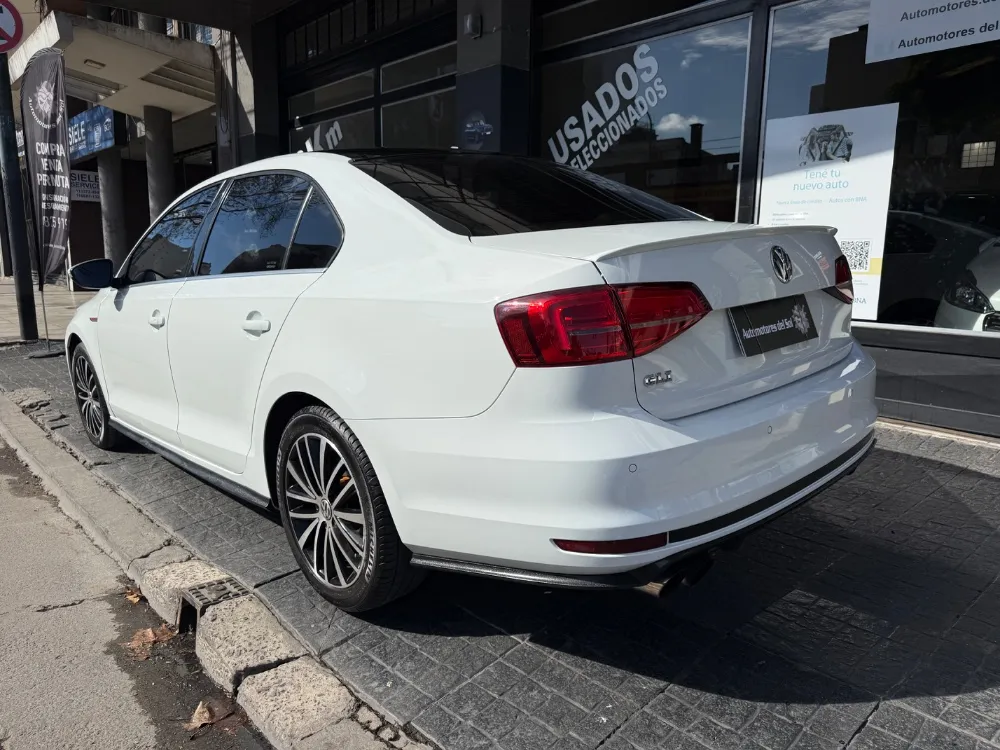 Volkswagen Vento Gli — foto 4