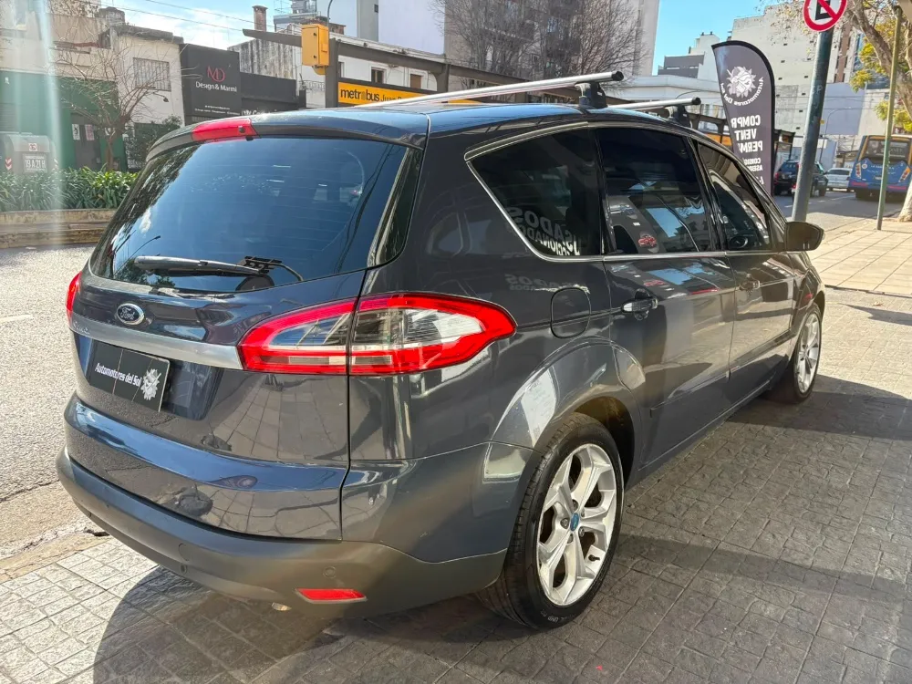 Ford S-Max  Titanium 2.3L At — foto 6
