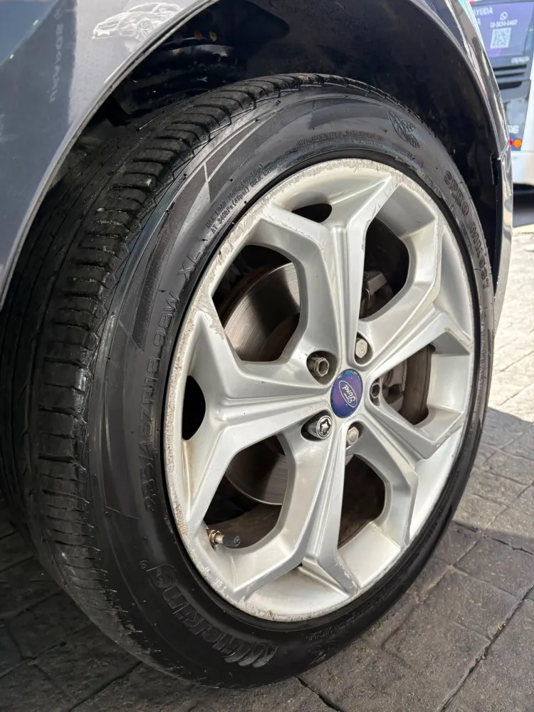 Ford S-Max  Titanium 2.3L At — foto 17