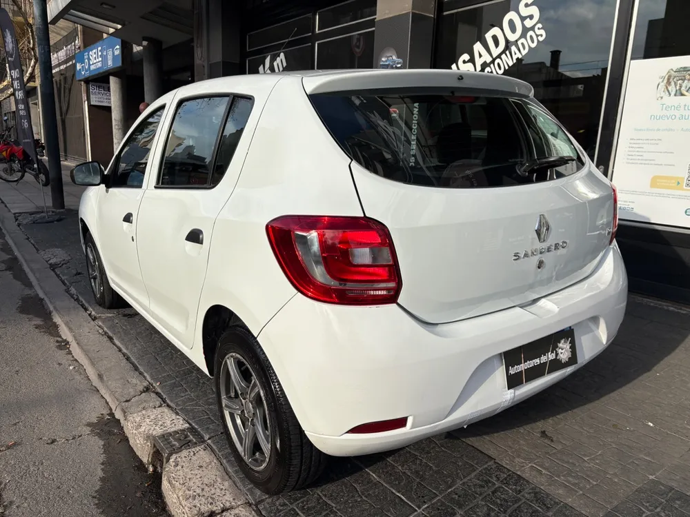 Renault Sandero 1.6 Authentique — foto 4