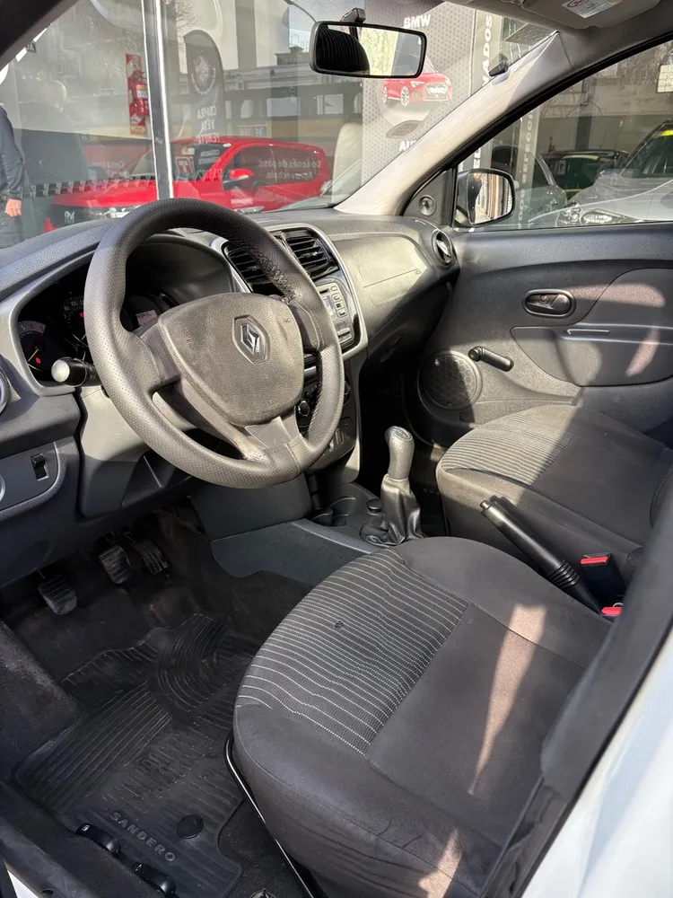 Renault Sandero 1.6 Authentique — foto 12