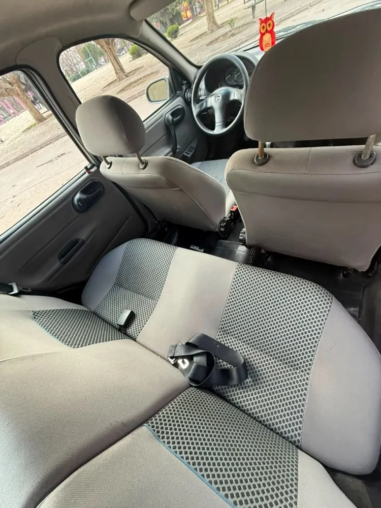 Chevrolet Corsa Classic — foto 3