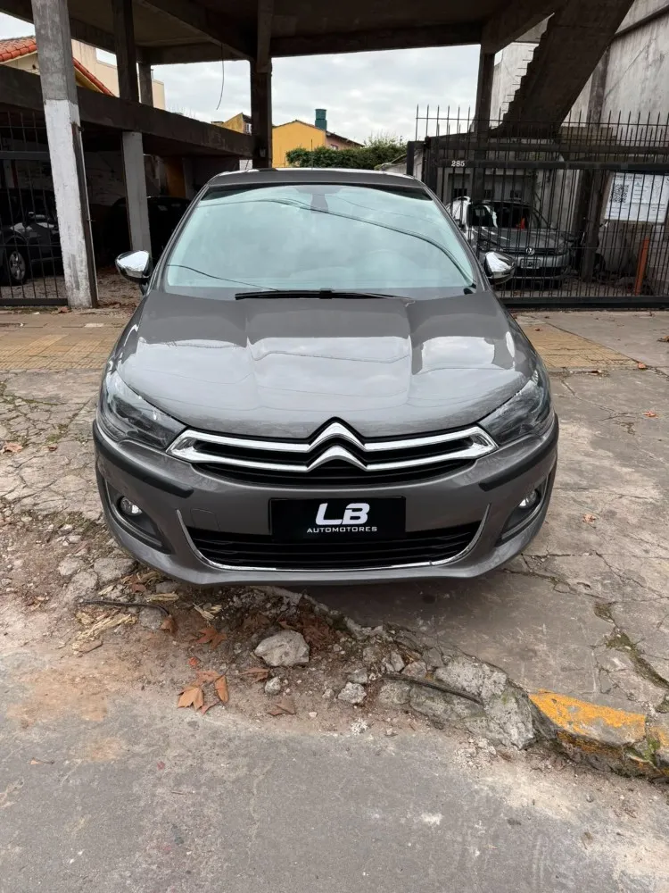 Citroën C4  LOUNGE THP 165 MT6 S EDITION — foto 8