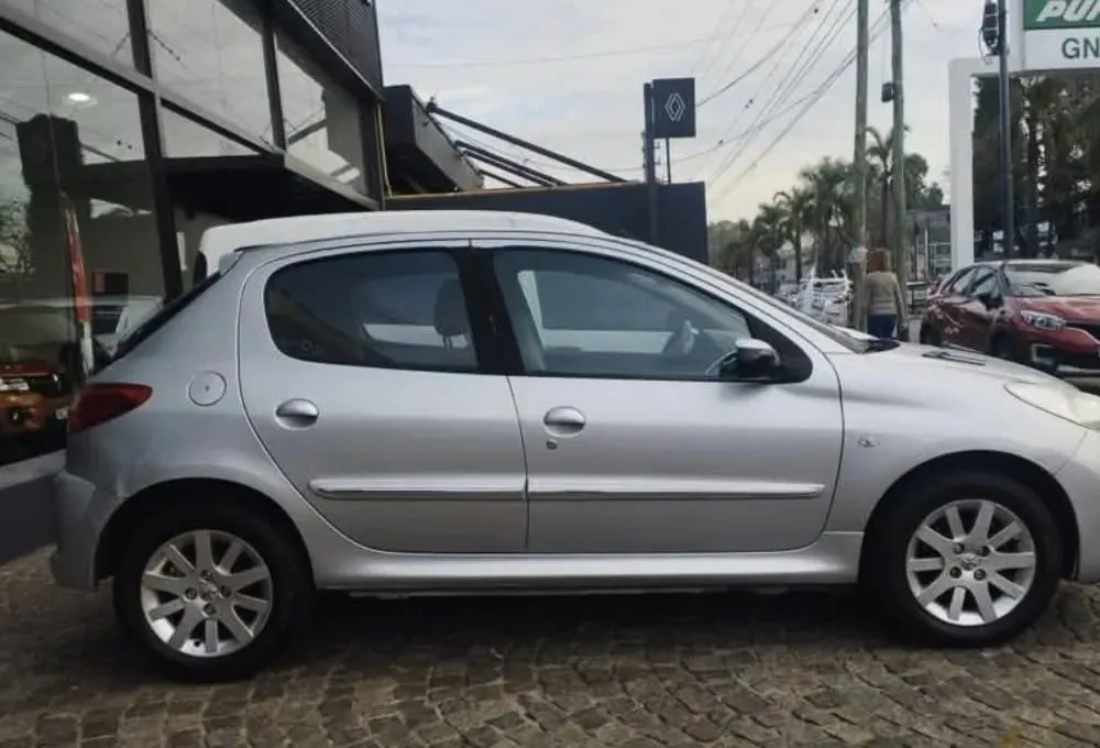 Peugeot 207 COMPACT XS 1.6 5P — foto 2
