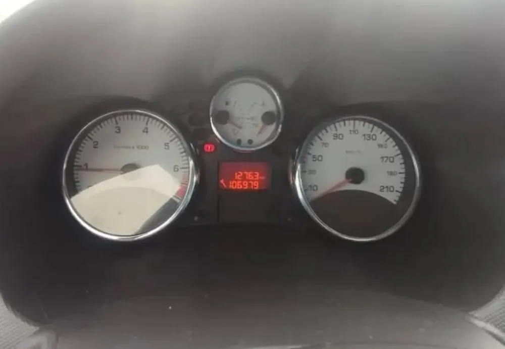 Peugeot 207 COMPACT XS 1.6 5P — foto 6