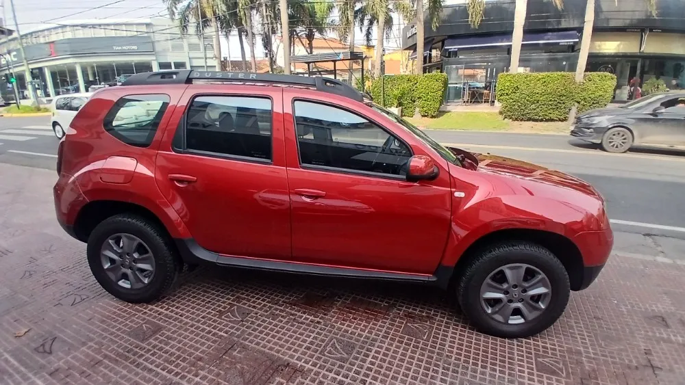 Renault Duster privilege  Privilege 4x2 MT 2.0  — foto 2