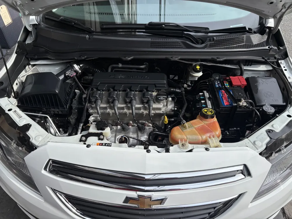 Chevrolet Onix 1.4 LTZ — foto 11