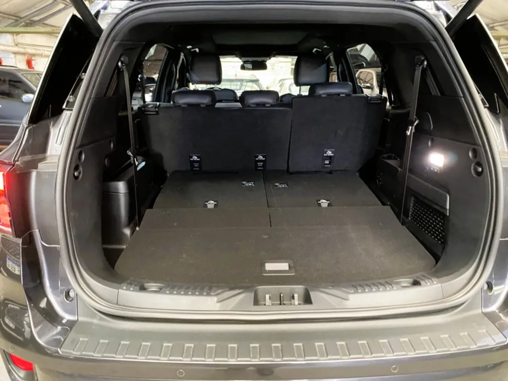 Ford EVEREST Titanium Ecoboost 2.3 GTDI 4x4 — foto 11