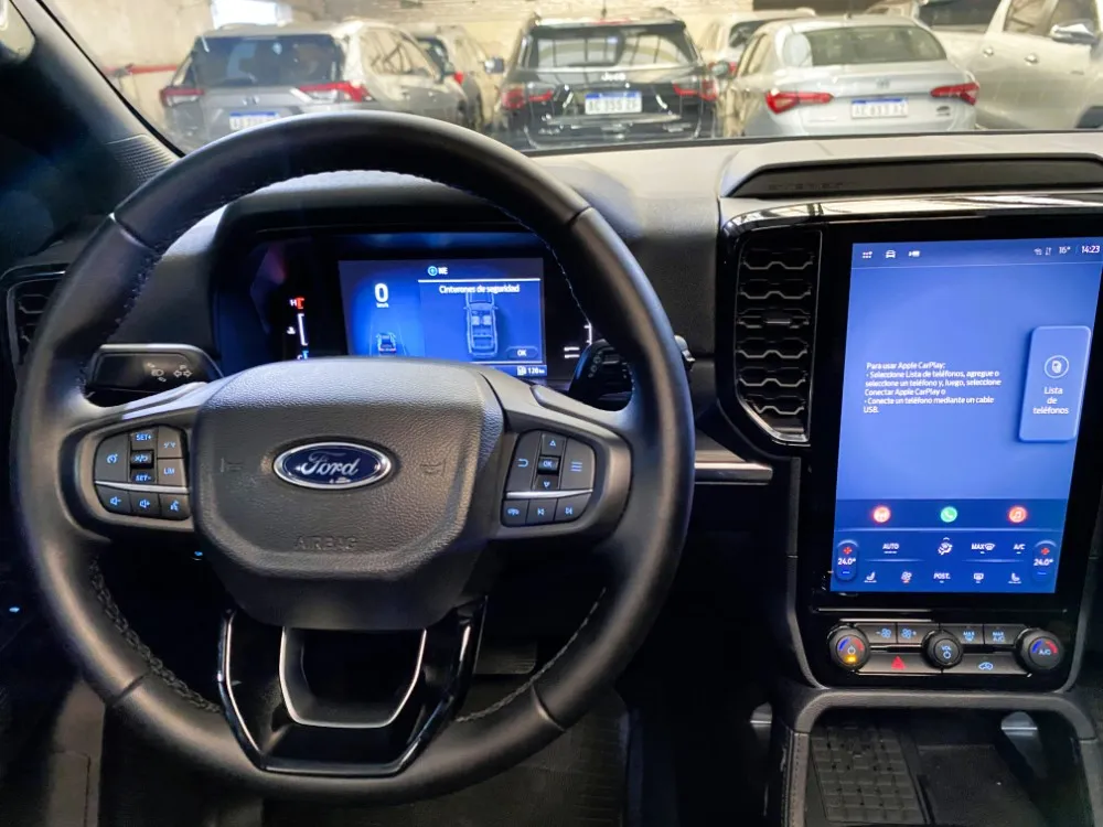 Ford EVEREST Titanium Ecoboost 2.3 GTDI 4x4 — foto 14
