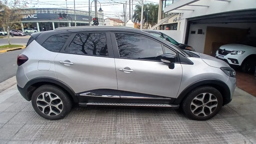 Renault Captur intens MT  Intens  — foto 4