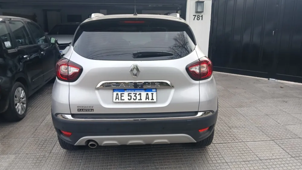 Renault Captur intens MT  Intens  — foto 9