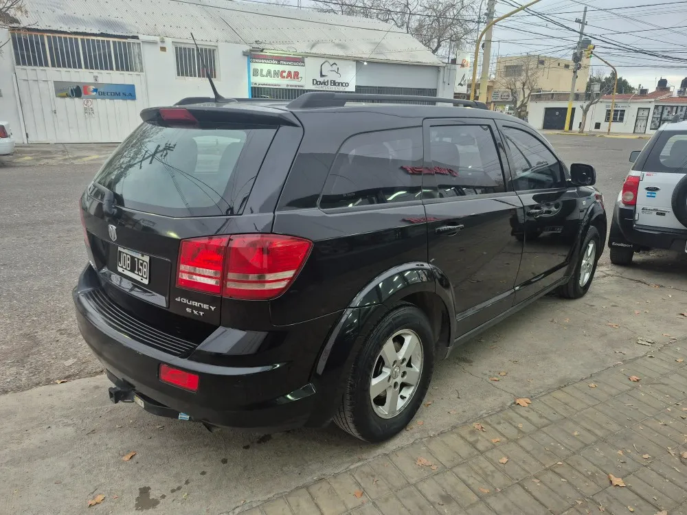 Dodge Journey SXT — foto 3