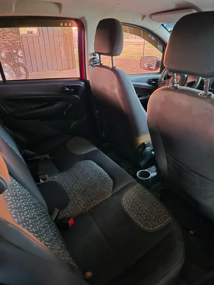 Fiat Uno Attractive — foto 2