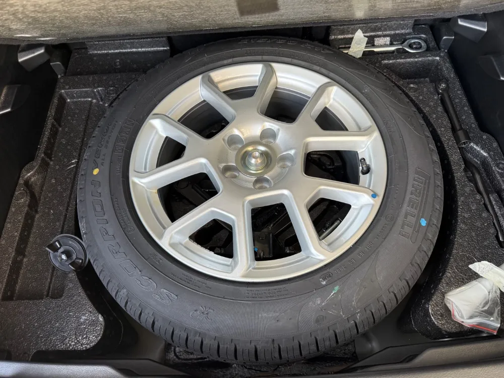 Jeep Renegade Sport — foto 12