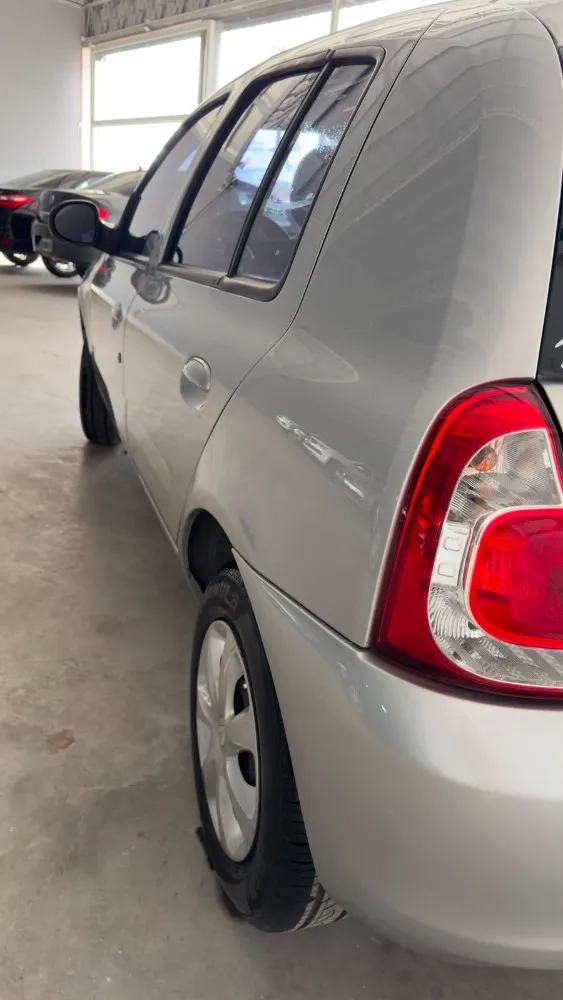 Renault CLIO MIO COMFORT 5 PUERTAS — foto 5
