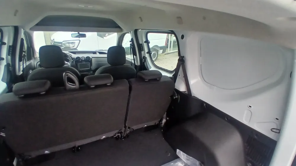 Renault KANGOO II EXPRESS Furgon 1,6 Sce Confort 114 5a — foto 13