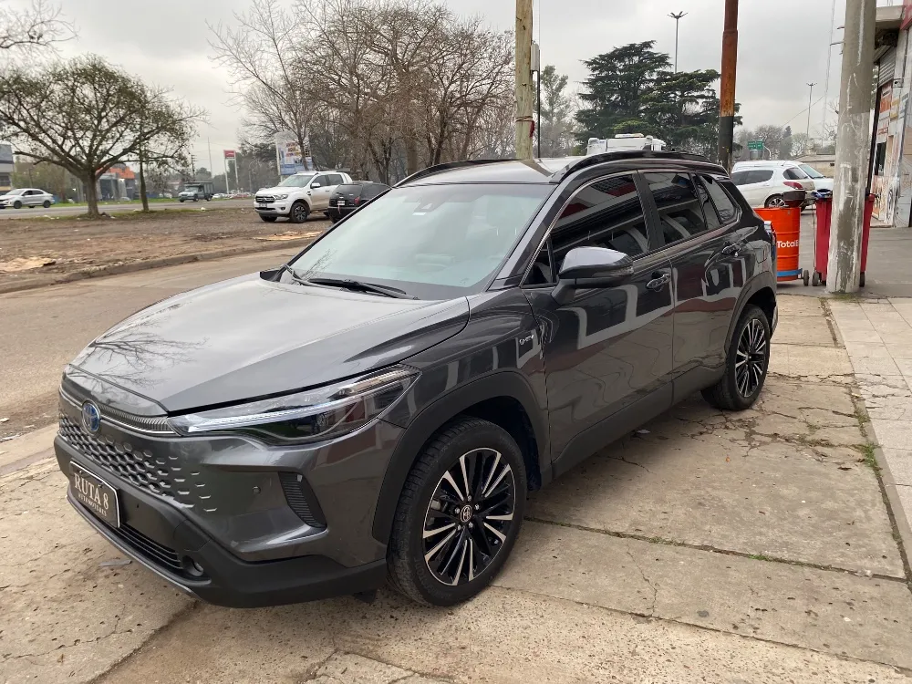 Toyota COROLLA CROSS 5P Hev 1,8 Seg Ecvt 2024 — foto 3