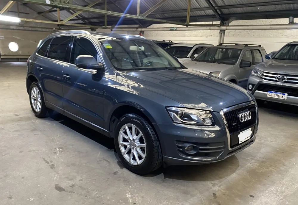 Audi Q5 3.2 FSI QUATTRO — foto 2