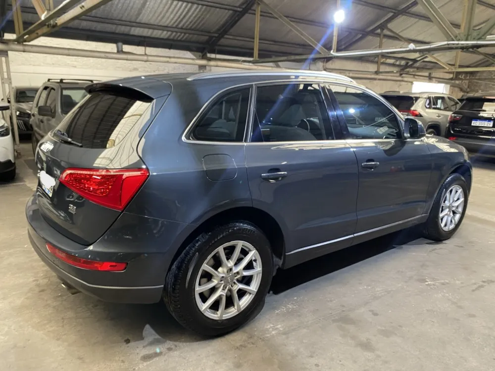 Audi Q5 3.2 FSI QUATTRO — foto 5