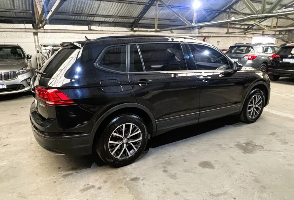 Volkswagen Tiguan ALLSPACE 1.4T 250 AUT — foto 3