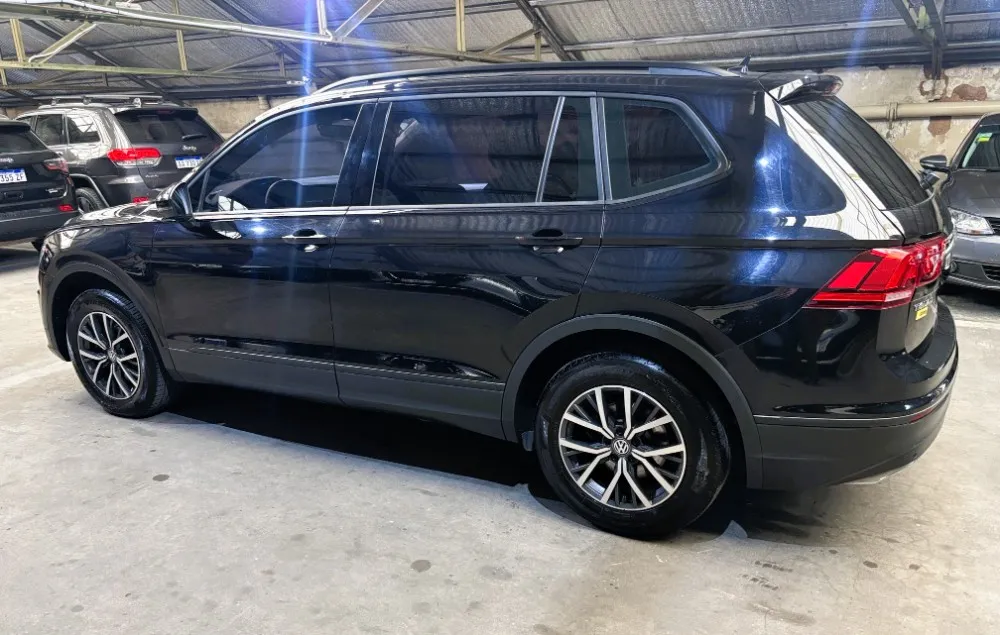 Volkswagen Tiguan ALLSPACE 1.4T 250 AUT — foto 6