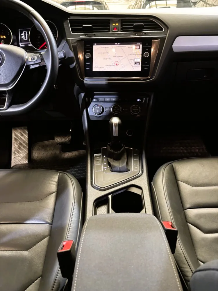 Volkswagen Tiguan ALLSPACE 1.4T 250 AUT — foto 8