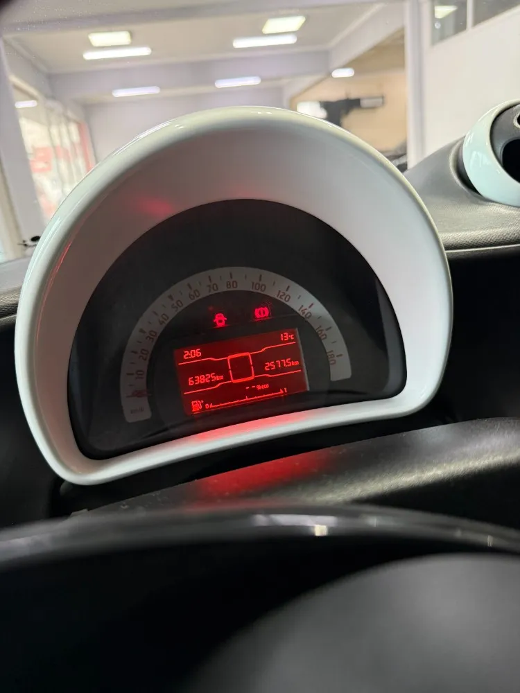Smart Smart Fortwo 1.0 City — foto 4