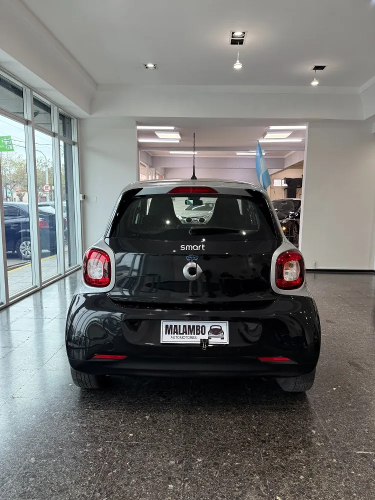 Smart Smart Fortwo 1.0 City — foto 9