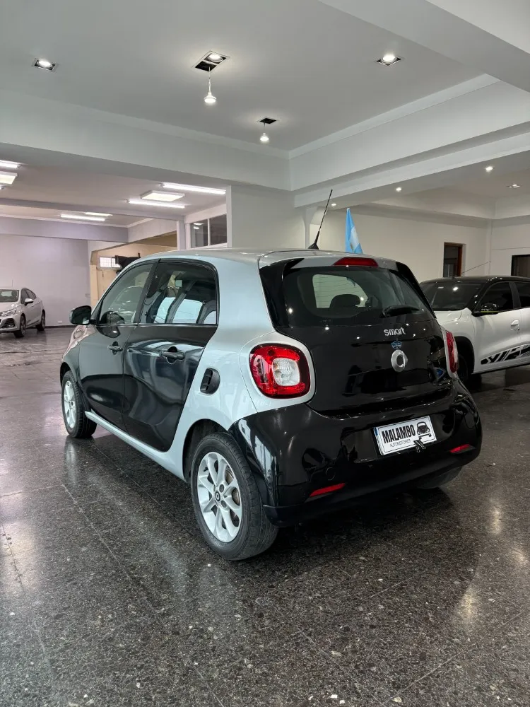 Smart Smart Fortwo 1.0 City — foto 12