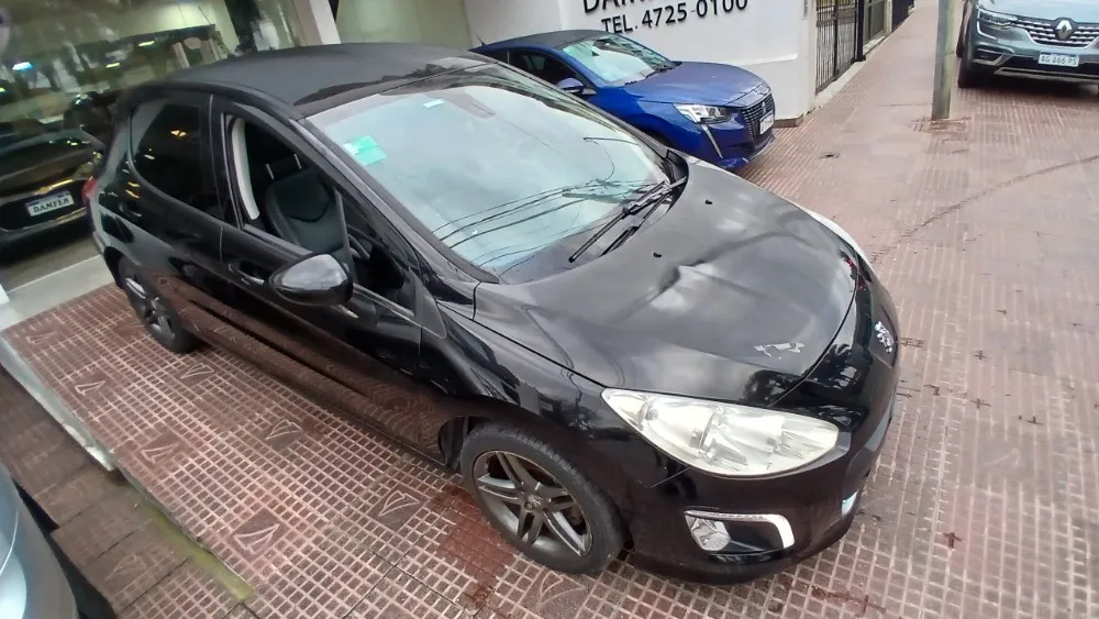 Peugeot 308 5P 1,6 THP Feline 2015 — foto 9