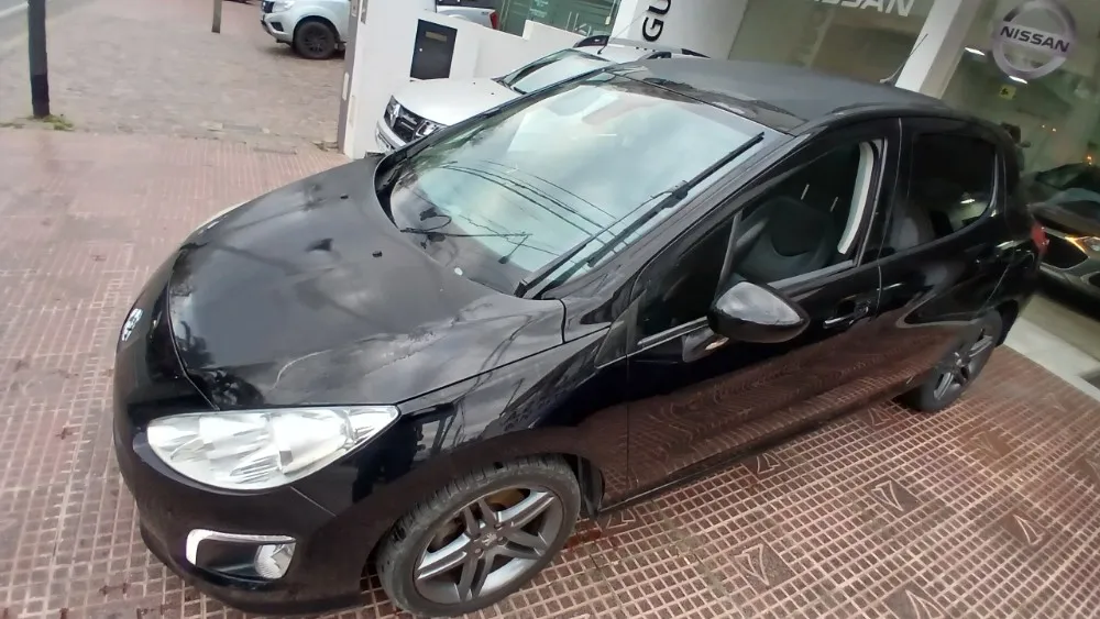 Peugeot 308 5P 1,6 THP Feline 2015 — foto 16