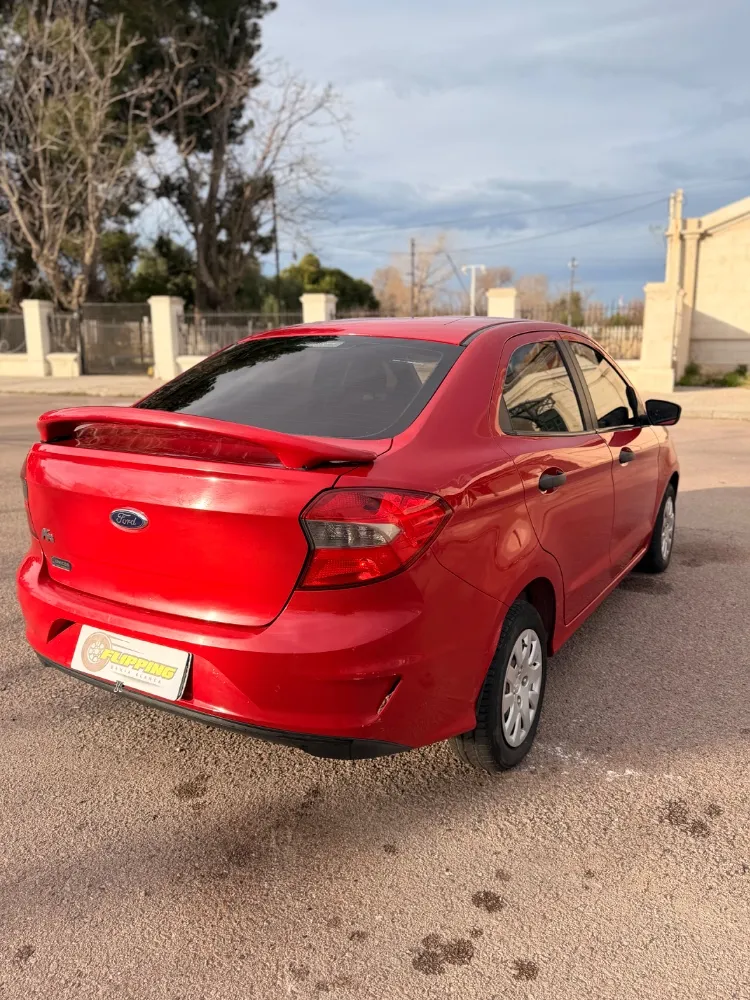 Ford KA 5P 1,5 16V S — foto 9