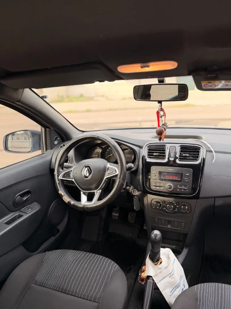 Renault SANDERO 5P 1,6 16V Life 2022 — foto 10